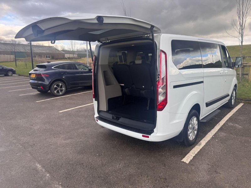 FORD TOURNEO CUSTOM