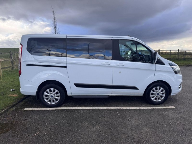 FORD TOURNEO CUSTOM
