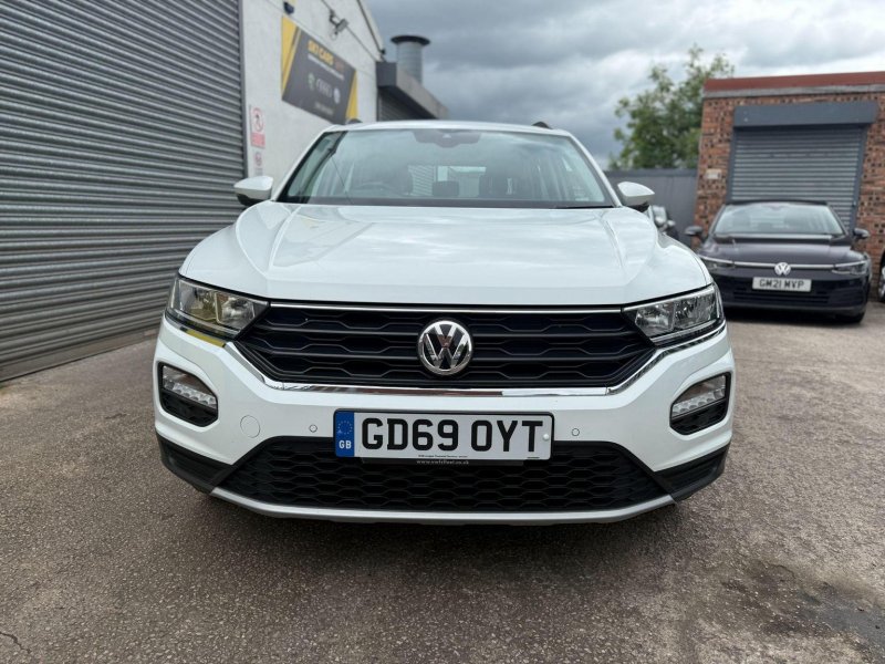 VOLKSWAGEN T-ROC