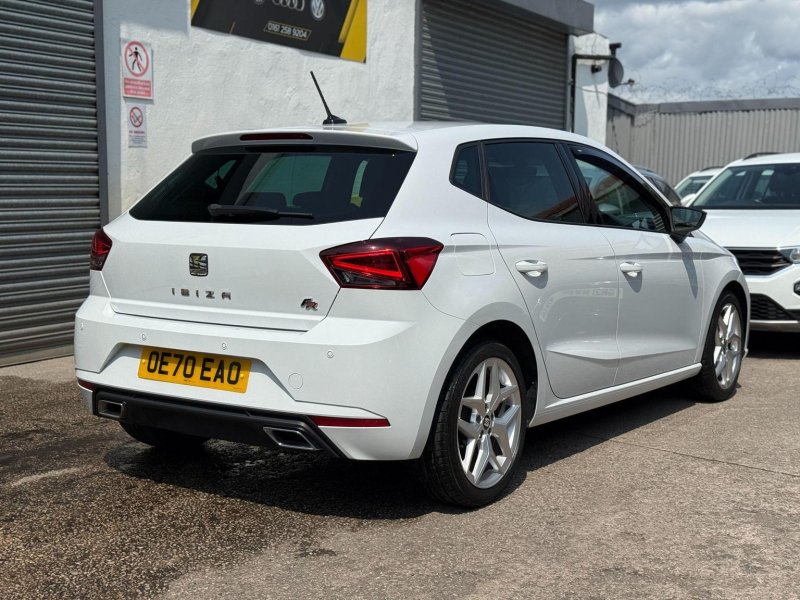SEAT IBIZA