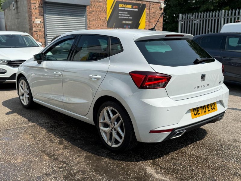SEAT IBIZA