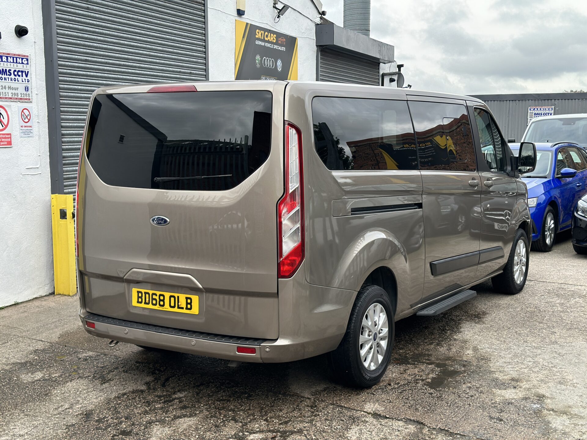 Ford Transit Custom, The Car Specialists