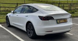 2022 Tesla Model 3 (Dual Motor) Long Range Auto 4WDE 4dr