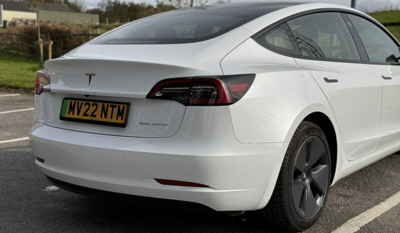 22 plate Tesla Model 3 (Dual Motor) Long Range Auto 4WDE 4dr full